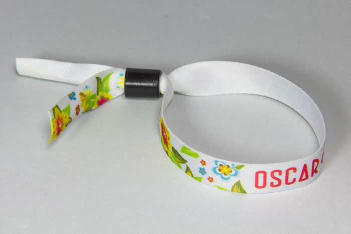 Bracelet polyester imprimé en sublimation - Oscar Productions Nantes billetterie et gestion d'accès sécurisée