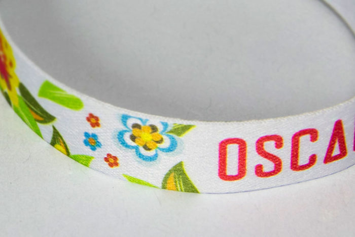 Bracelet polyester imprimé en couleur- Oscar Productions Nantes billetterie et gestion d'accès sécurisée