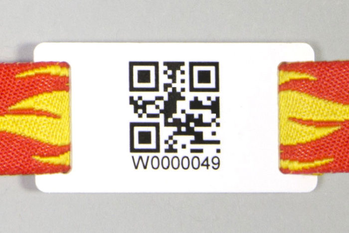 Passant pour bracelet avec QR-Code